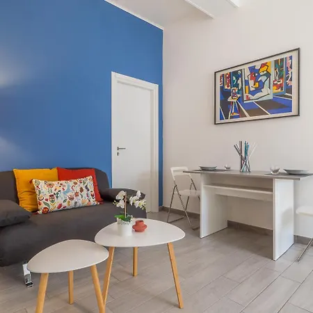 Loveflat - Scopri In Bicicletta フェラーラ