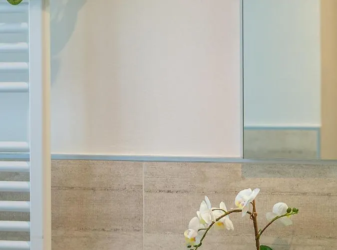 Loveflat - Scopri In Bicicletta فيرّارا