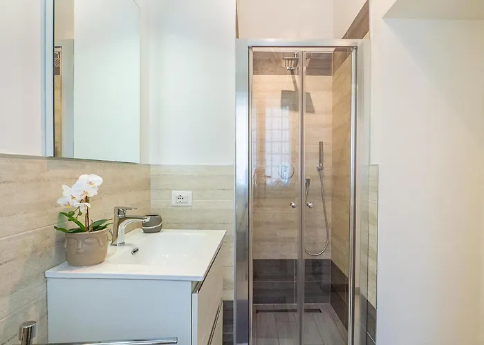 Loveflat - Scopri In Bicicletta * فيرّارا